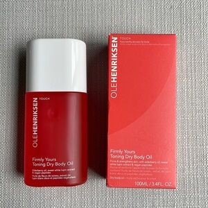 OLEHENRIKSEN Firmly Yours Dry Body Oil with Peptides